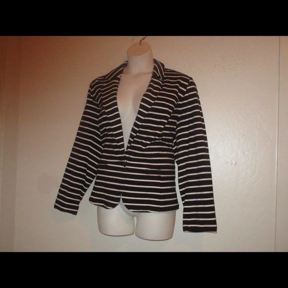 BLACK WHITE STRIPED BLAZER BY LANE BRYANT * 24 * - Picture 3 of 4